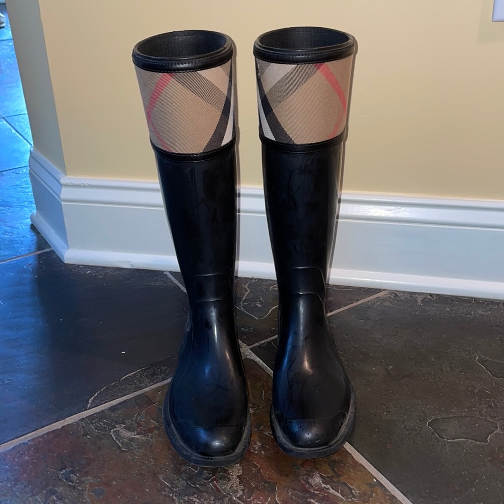 Burberry Rainboots